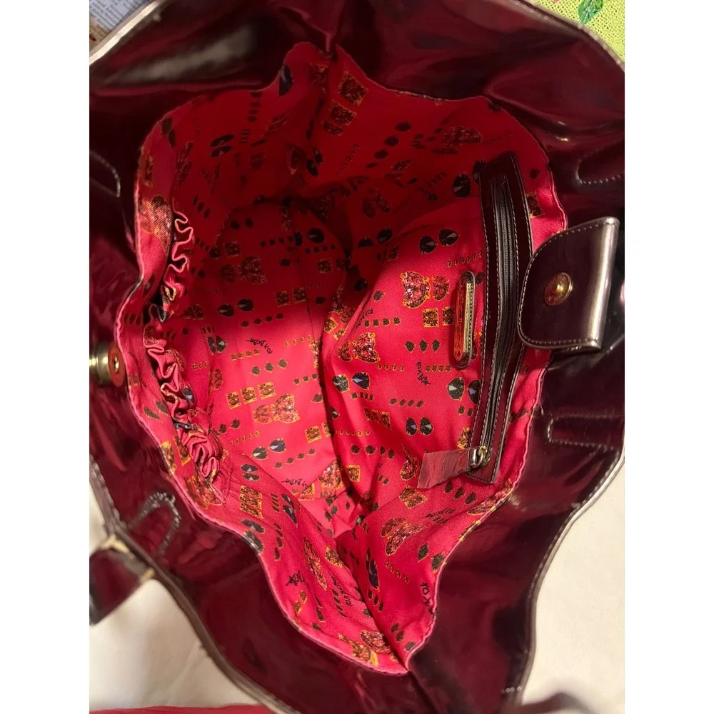 Betsey Johnson betsey johnson